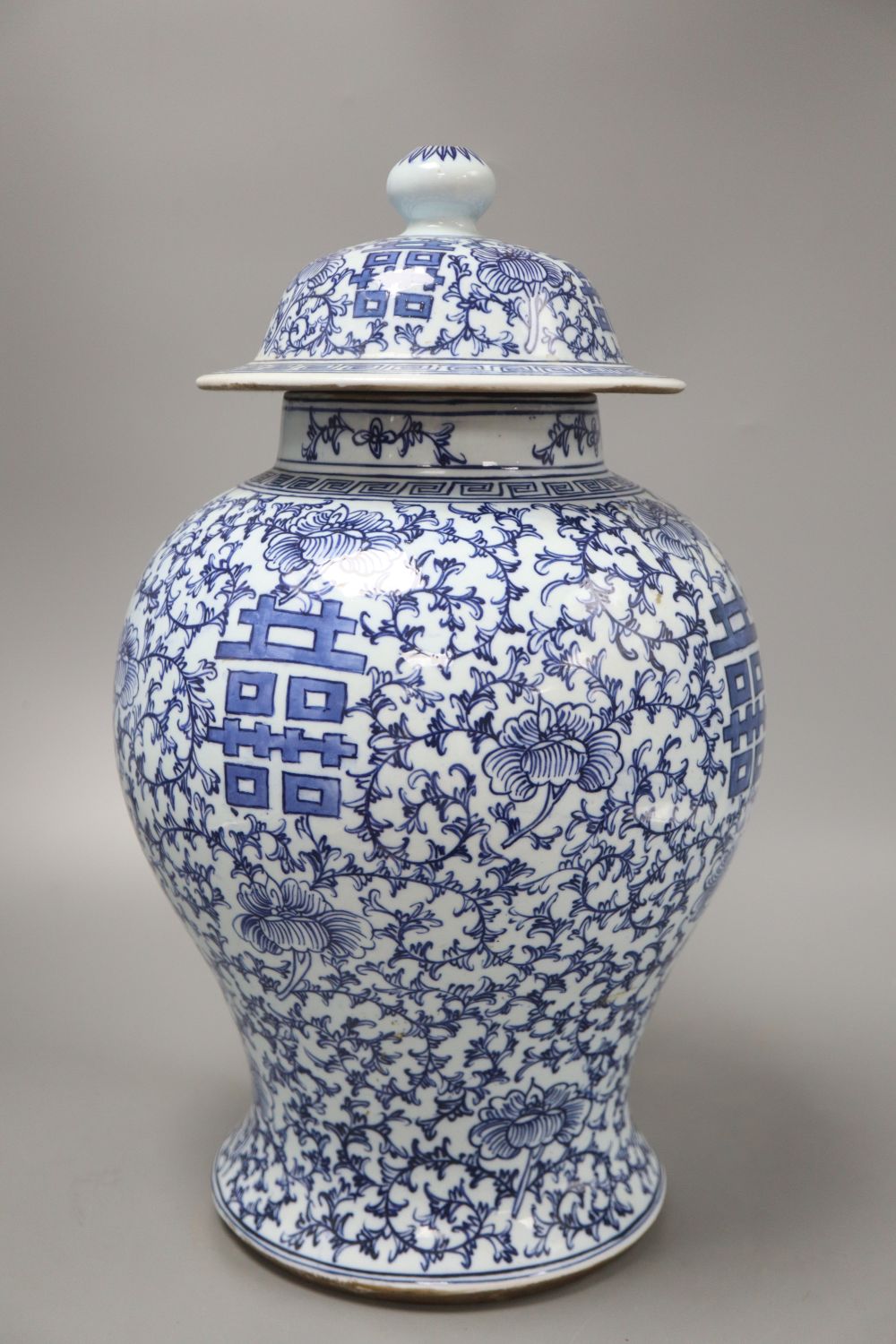 A large Chinese blue and white vase and cover, height 40cm